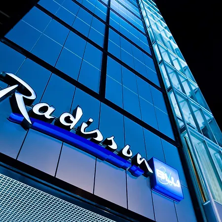 Radisson Collection Hotel, Hotel