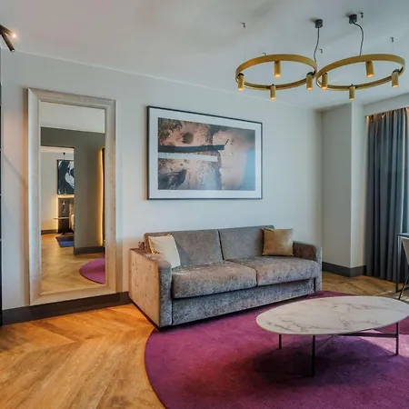 Hotel Radisson Collection Hotel, 5*