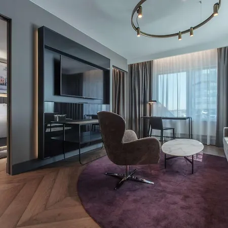 Hotel Radisson Collection Hotel, 5*