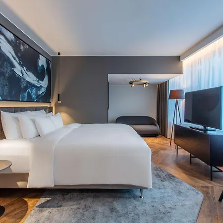 Hotel Radisson Collection Hotel, 5*