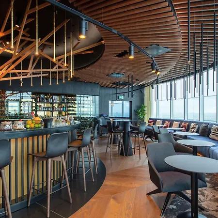 丽笙布鲁酒店天空酒店 5* 塔林