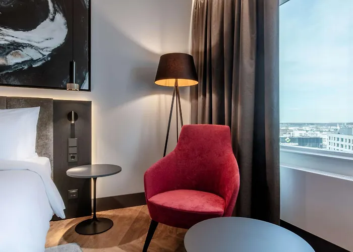 מלון Radisson Collection Hotel, 5*