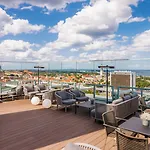 Radisson Collection Hotel, Hotel 5*