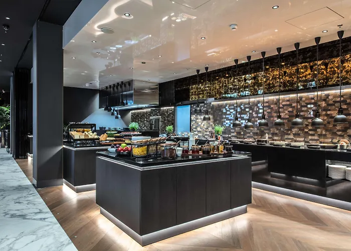 Radisson Collection Hotel, Отель